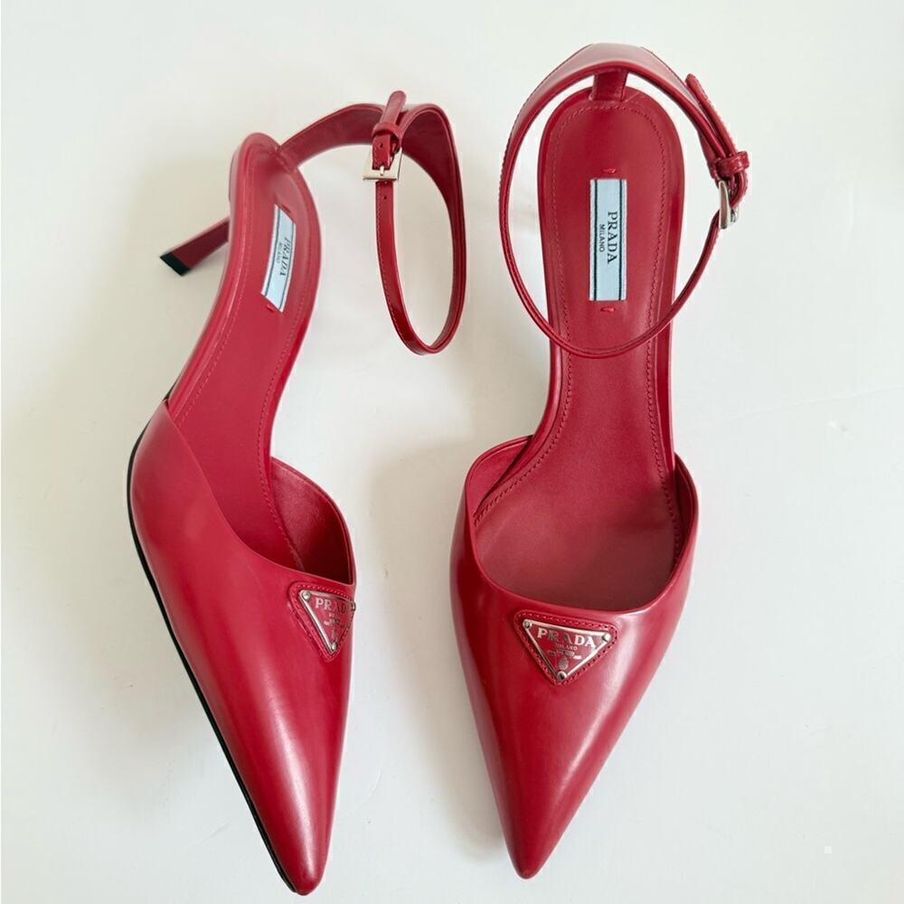 Prada Scarlet Red Leather Logo Plaque pointed toe ankle strap pumps EU 40